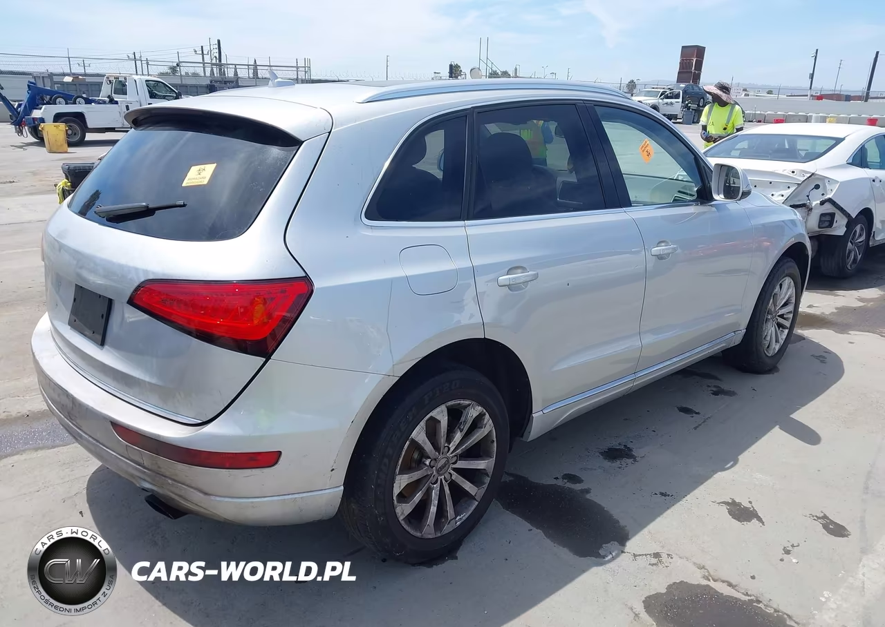 2014 Audi Q5 2.0T Premium VIN:WA1CFAFP1EA043134 - 4
