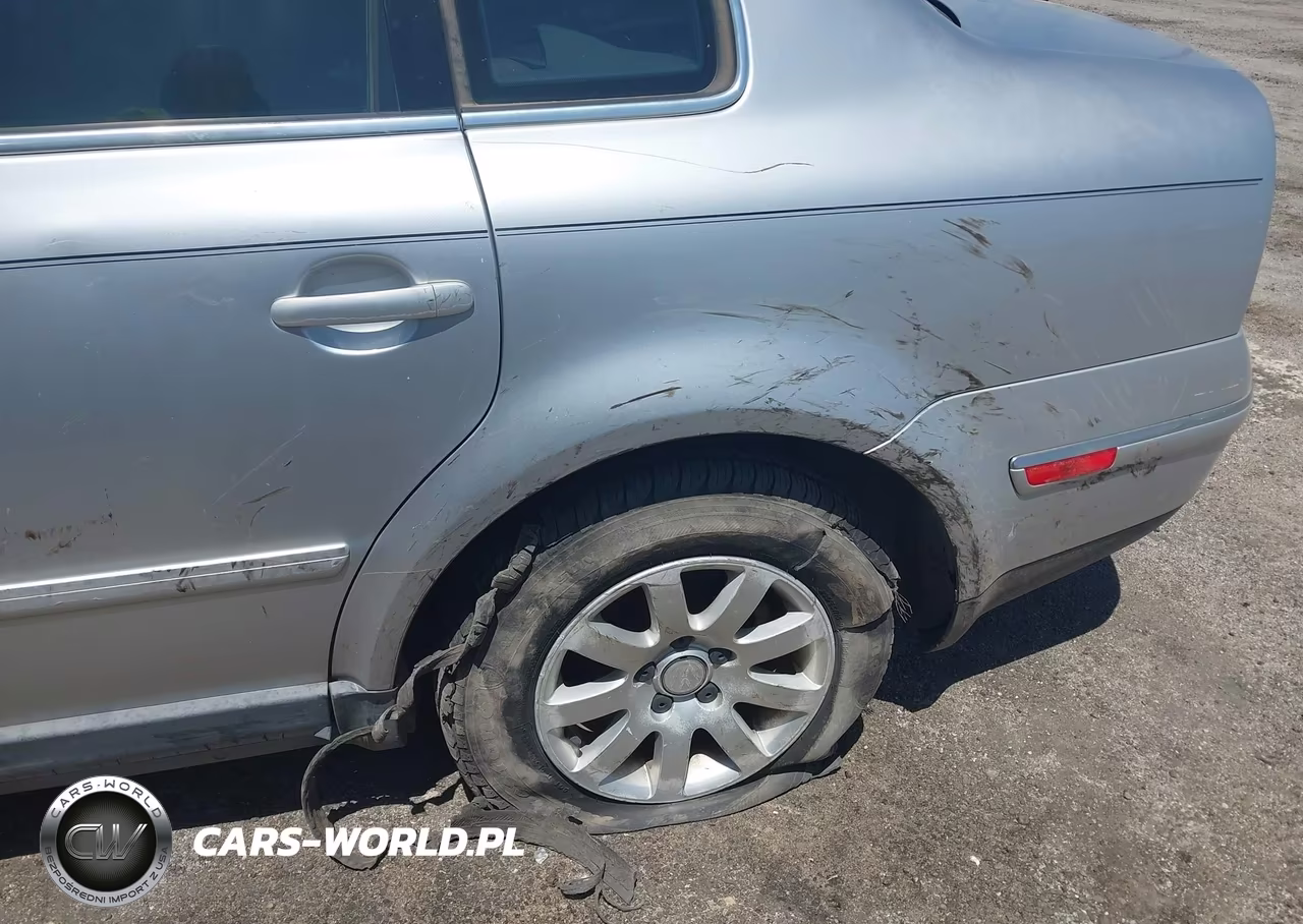 2002 Volkswagen Passat Gls VIN:WVWPD63B12P032131 - 13