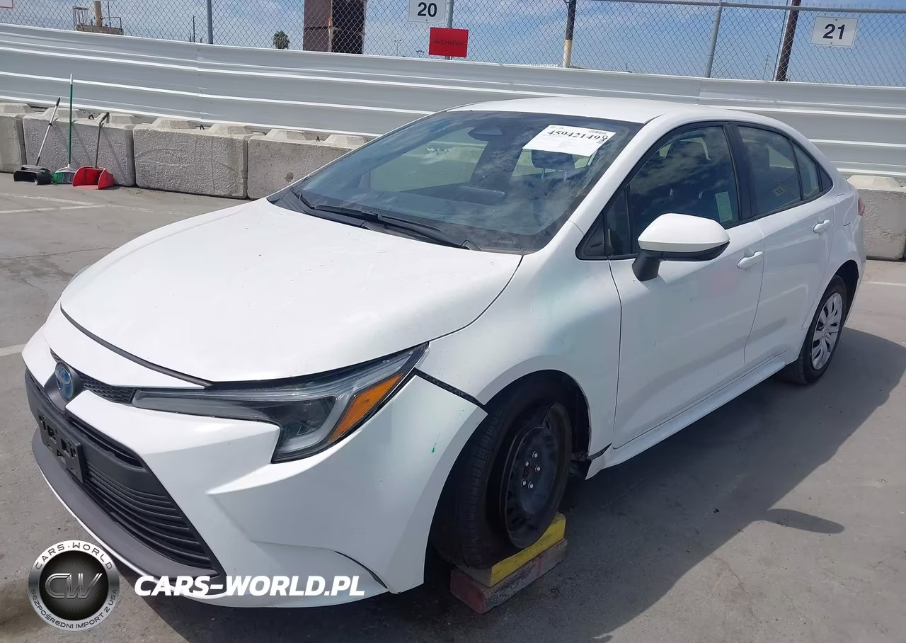2025 Toyota Corolla Hybrid Le VIN:JTDBCMFE1S3093641 - 6