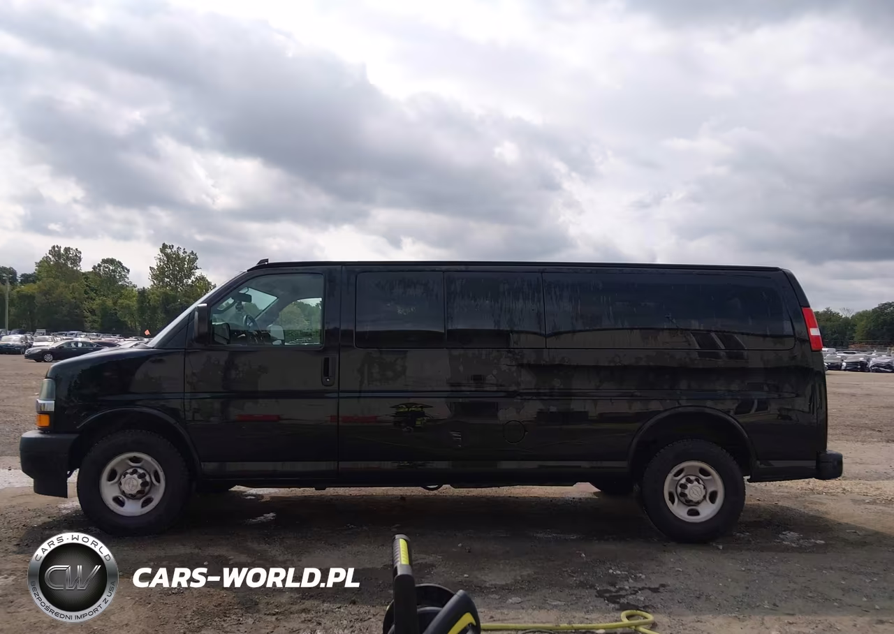 2019 Chevrolet Express 3500 Ls VIN:1GAZGNFG5K1352601 - 16