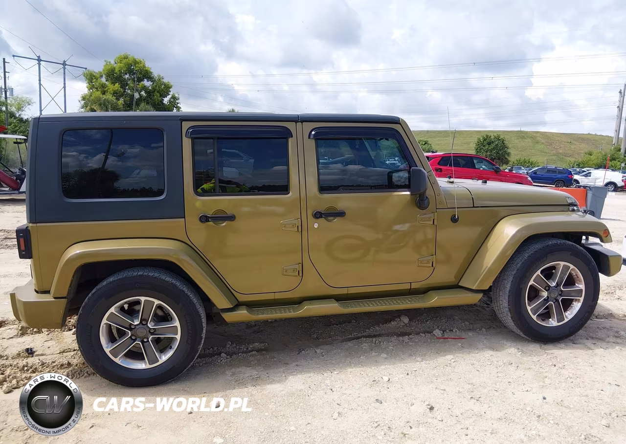 2007 Jeep Wrangler Unlimited Sahara VIN:1J4GB59177L123329 - 14
