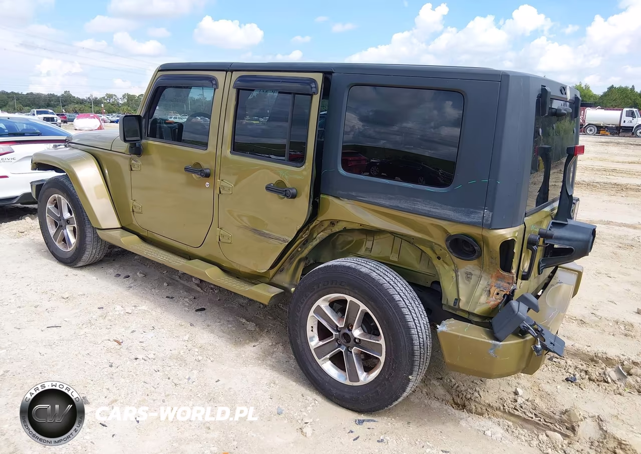 2007 Jeep Wrangler Unlimited Sahara VIN:1J4GB59177L123329 - 3