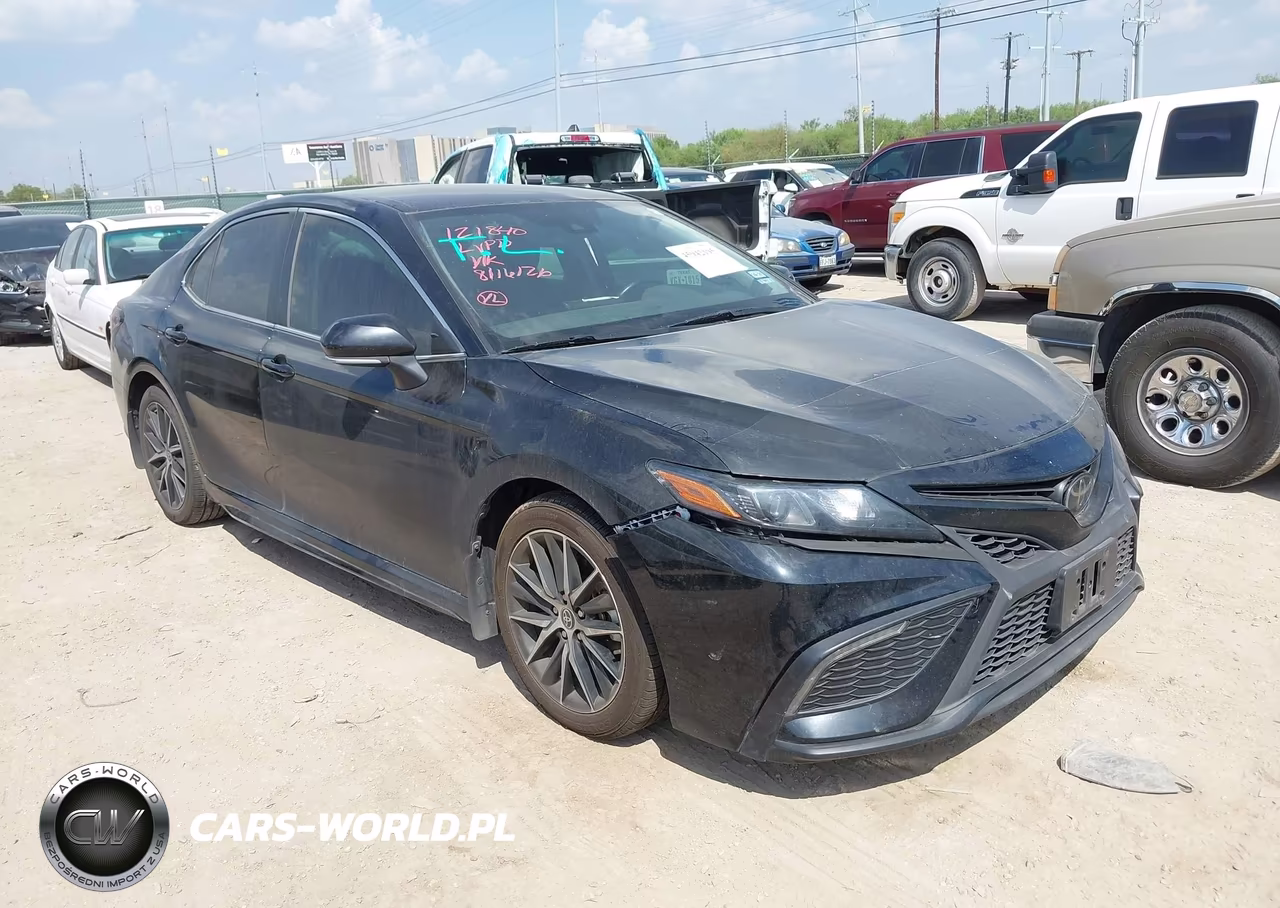 2024 Toyota Camry Se – zdjęcie 1 z 17