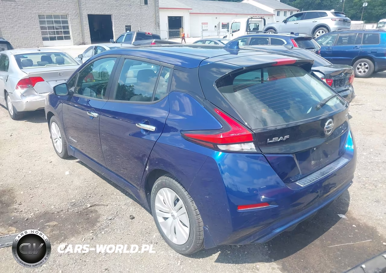 2019 Nissan Leaf S VIN:1N4AZ1CP2KC313129 - 3