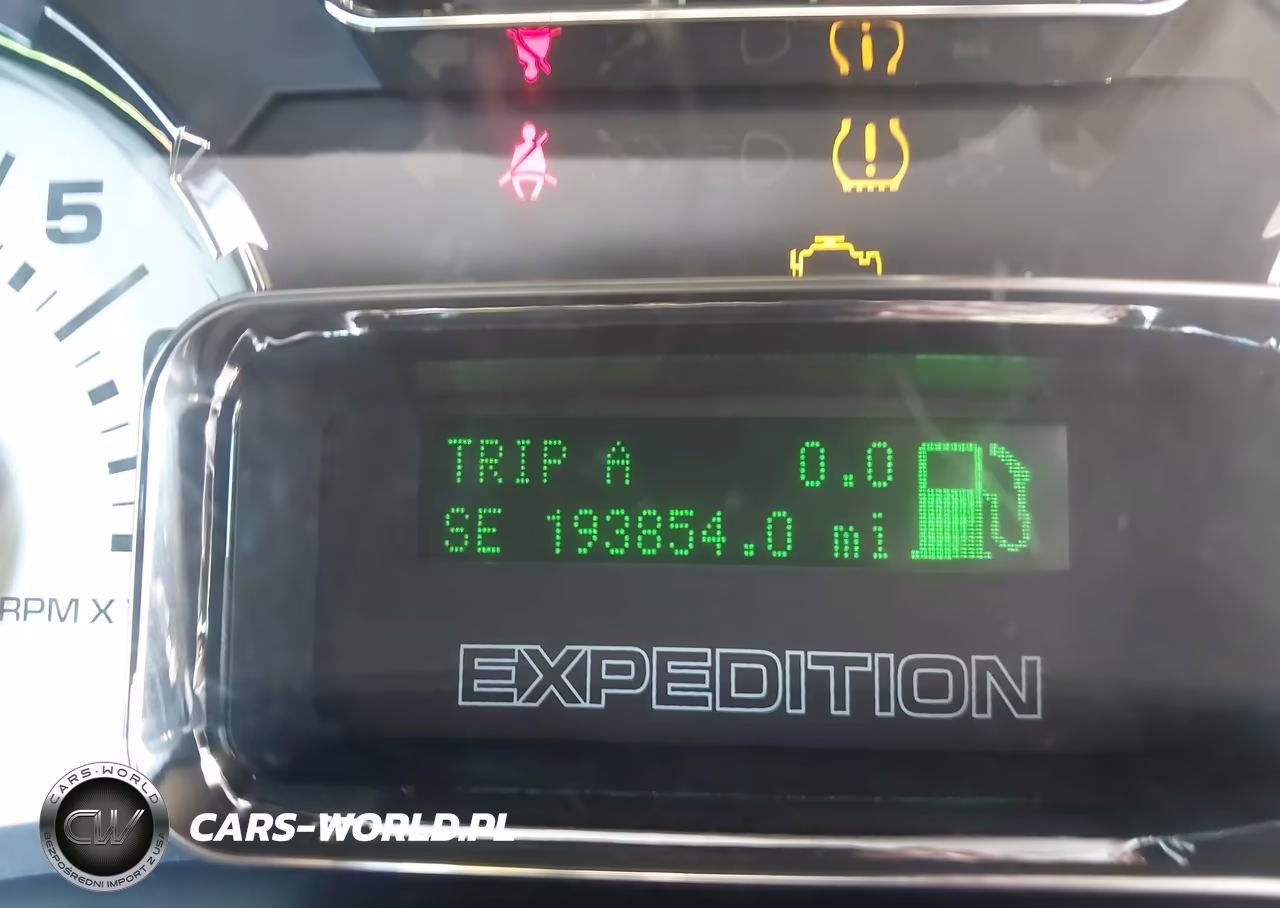 2010 Ford Expedition Eddie Bauer-King Ranch VIN:1FMJU1H54AEB58341 - 12