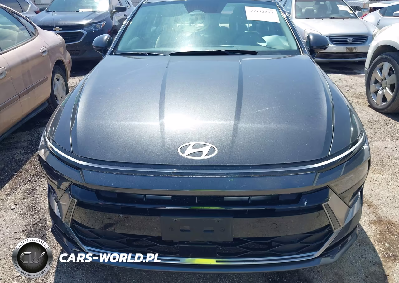 2025 Hyundai Sonata Sel VIN:KMHL64JA3SA462393 - 12