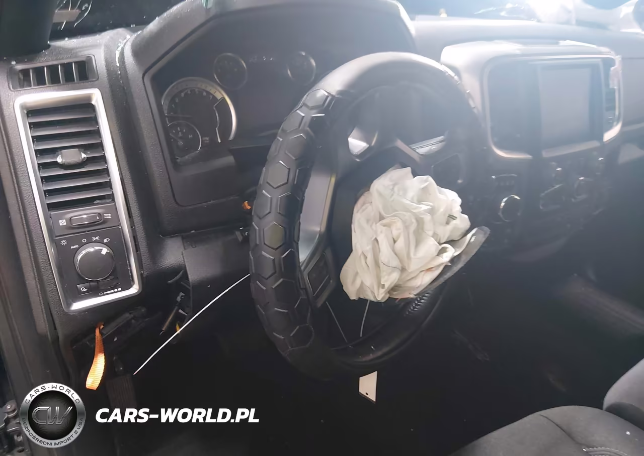 2021 Ram 1500 Classic Warlock 4X4 6'4 Box VIN:1C6RR7GG0MS548882 - 18