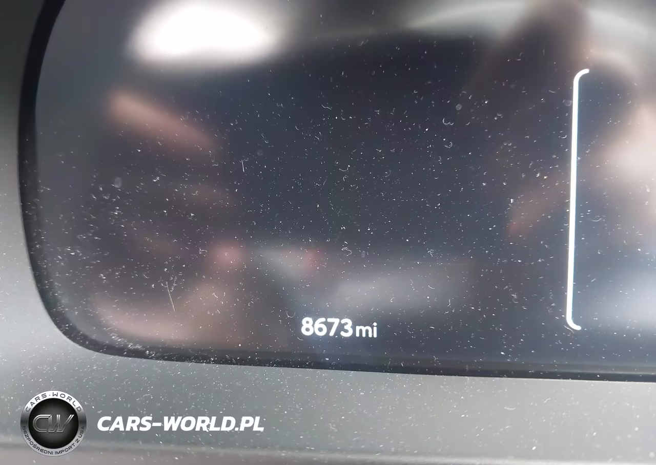 2025 Toyota Crown Signia Xle VIN:JTDACAAJ9S3014926 - 7