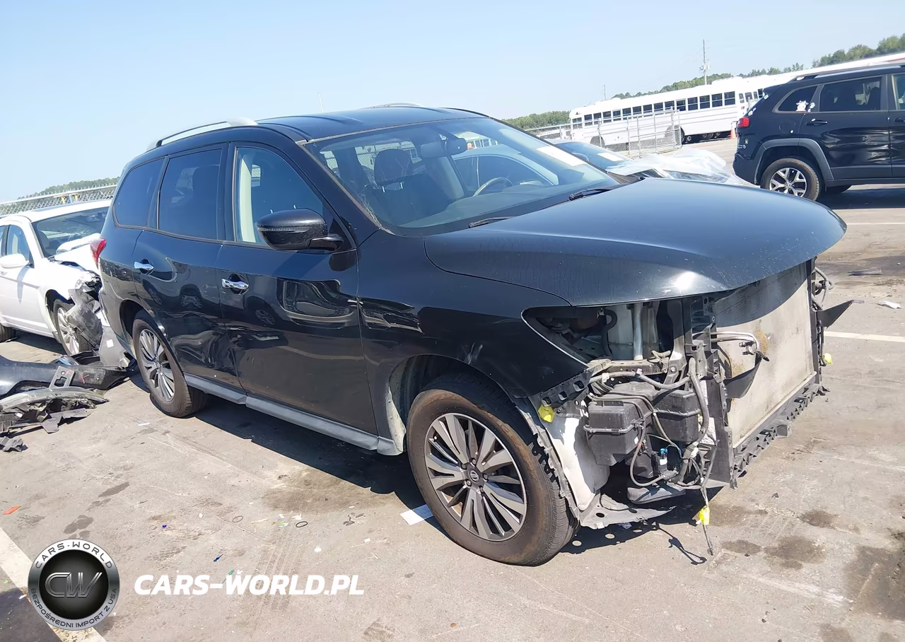 2018 Nissan Pathfinder Sv