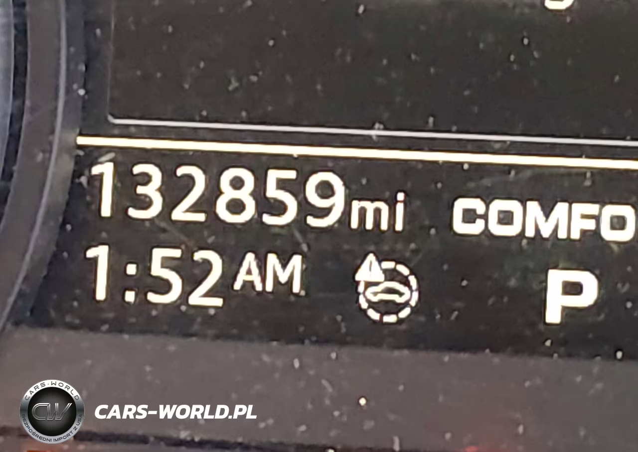 2017 Audi A4 Premium VIN:WAUGNAF40HN016470 - 15