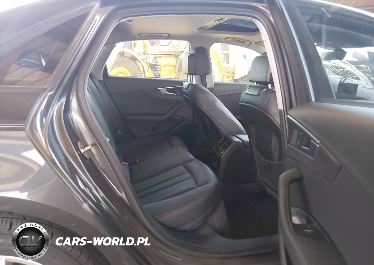 2017 Audi A4 Premium VIN:WAUGNAF40HN016470 - 8