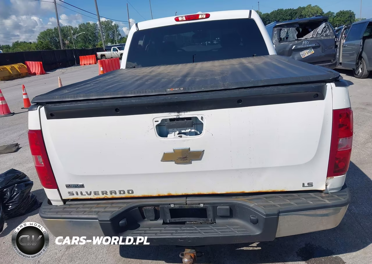 2011 Chevrolet Silverado 1500 Ls VIN:3GCPKREA2BG342756 - 16