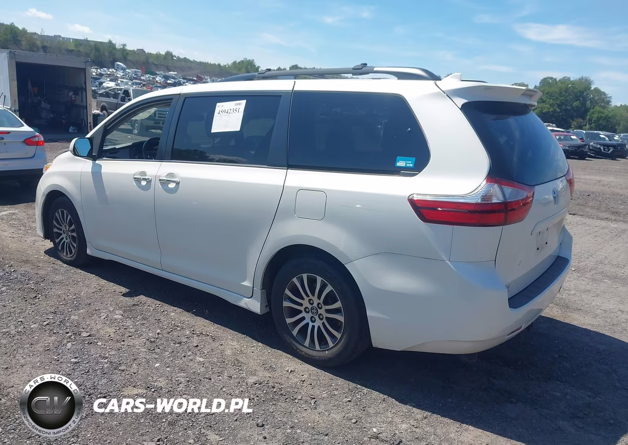2019 Toyota Sienna Xle 8 Passenger VIN:5TDYZ3DC4KS976491 - 3