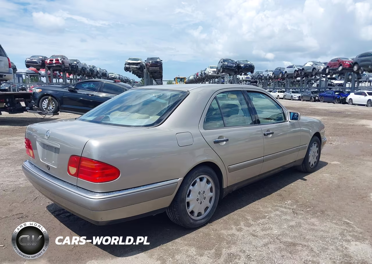 1997 Mercedes-Benz E 320 VIN:WDBJF55F2VA337556 - 4