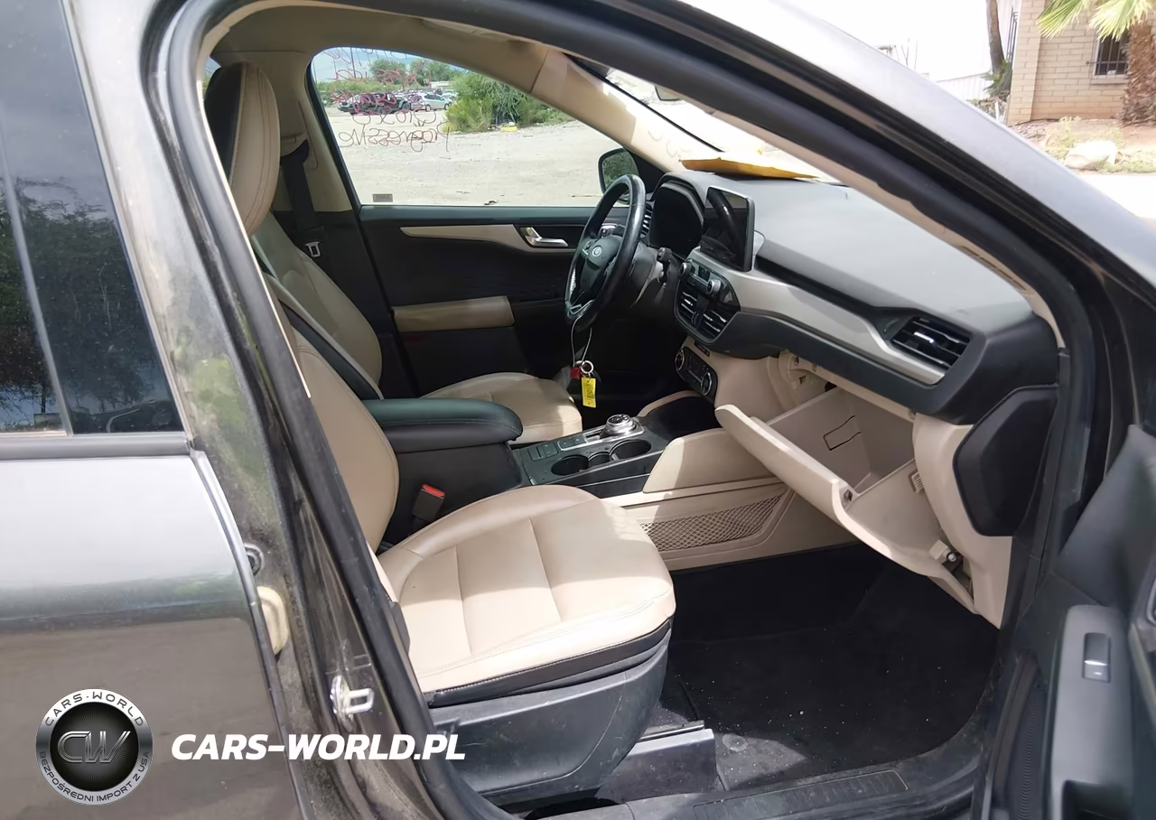 2020 Ford Escape Sel VIN:1FMCU0H68LUA35856 - 5