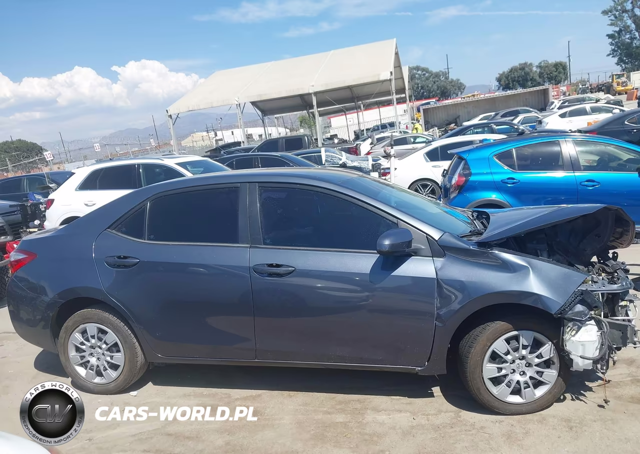 2016 Toyota Corolla Le VIN:5YFBURHE4GP498320 - 14