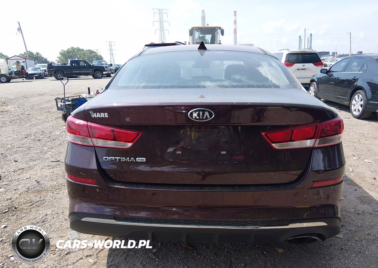 2019 Kia Optima Lx VIN:5XXGT4L38KG279959 - 16