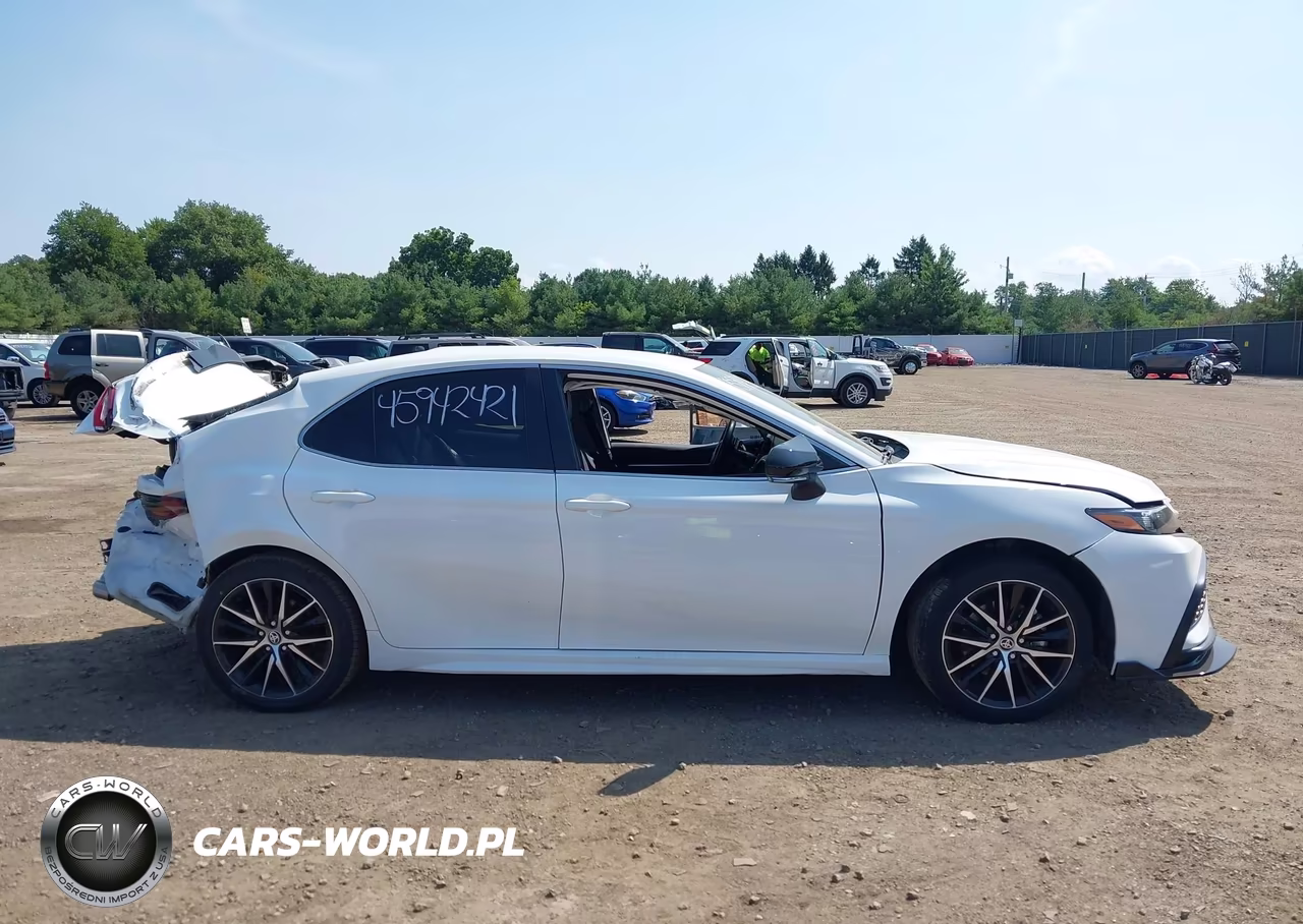2024 Toyota Camry Se VIN:4T1G11AK1RU892052 - 14