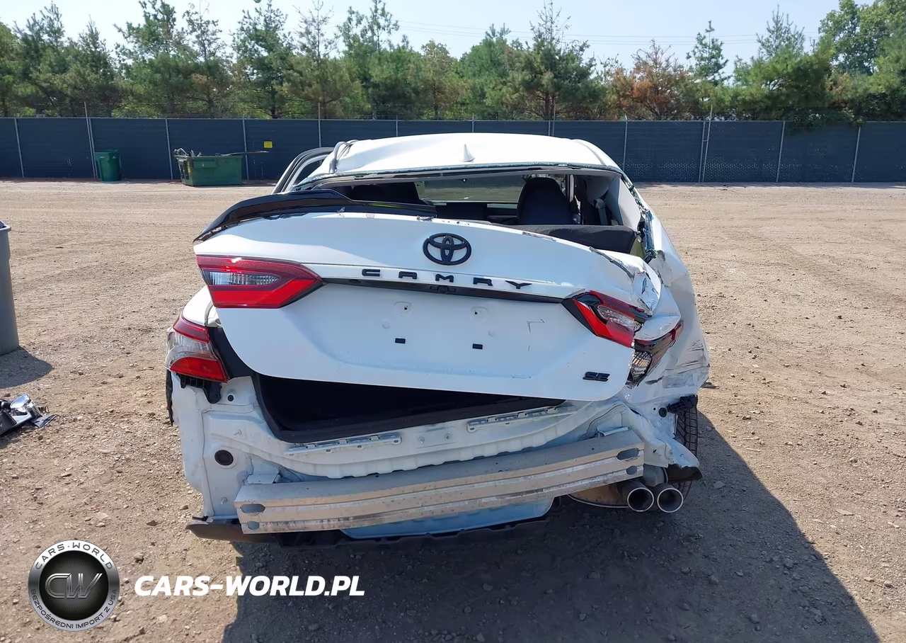 2024 Toyota Camry Se VIN:4T1G11AK1RU892052 - 17