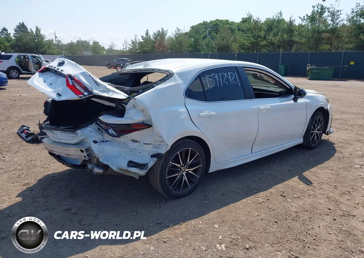 2024 Toyota Camry Se VIN:4T1G11AK1RU892052 - 4
