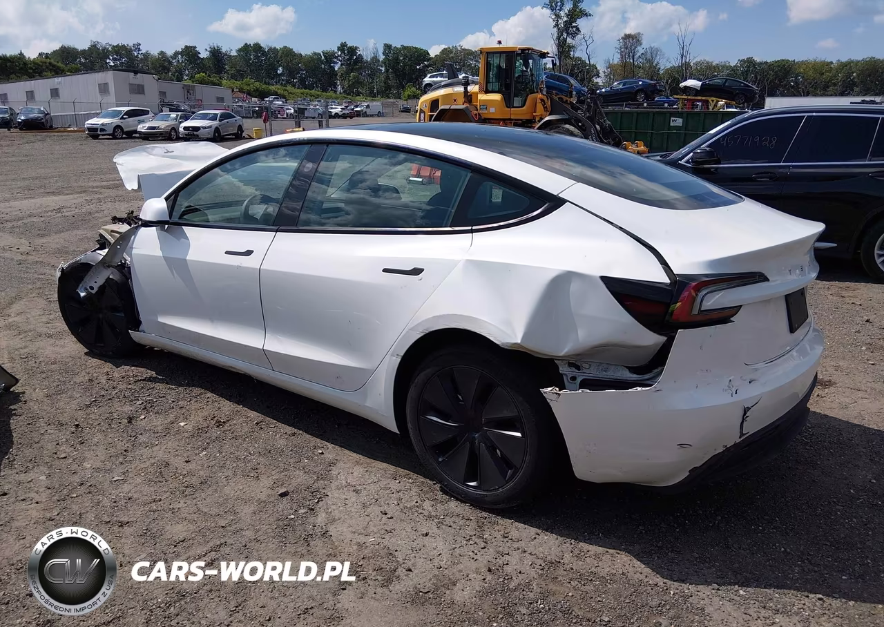 2024 Tesla Model 3 Long Range Dual Motor All-Wheel Drive-Rear-Wheel Drive VIN:5YJ3E1EAXRF733547 - 3