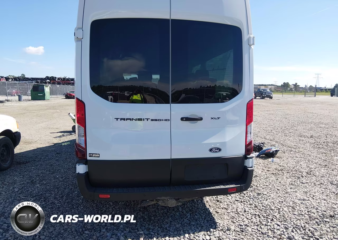 2026 Ford Transit-350 Passenger Van Xlt VIN:1FBVU4XG5TKA90828 - 17