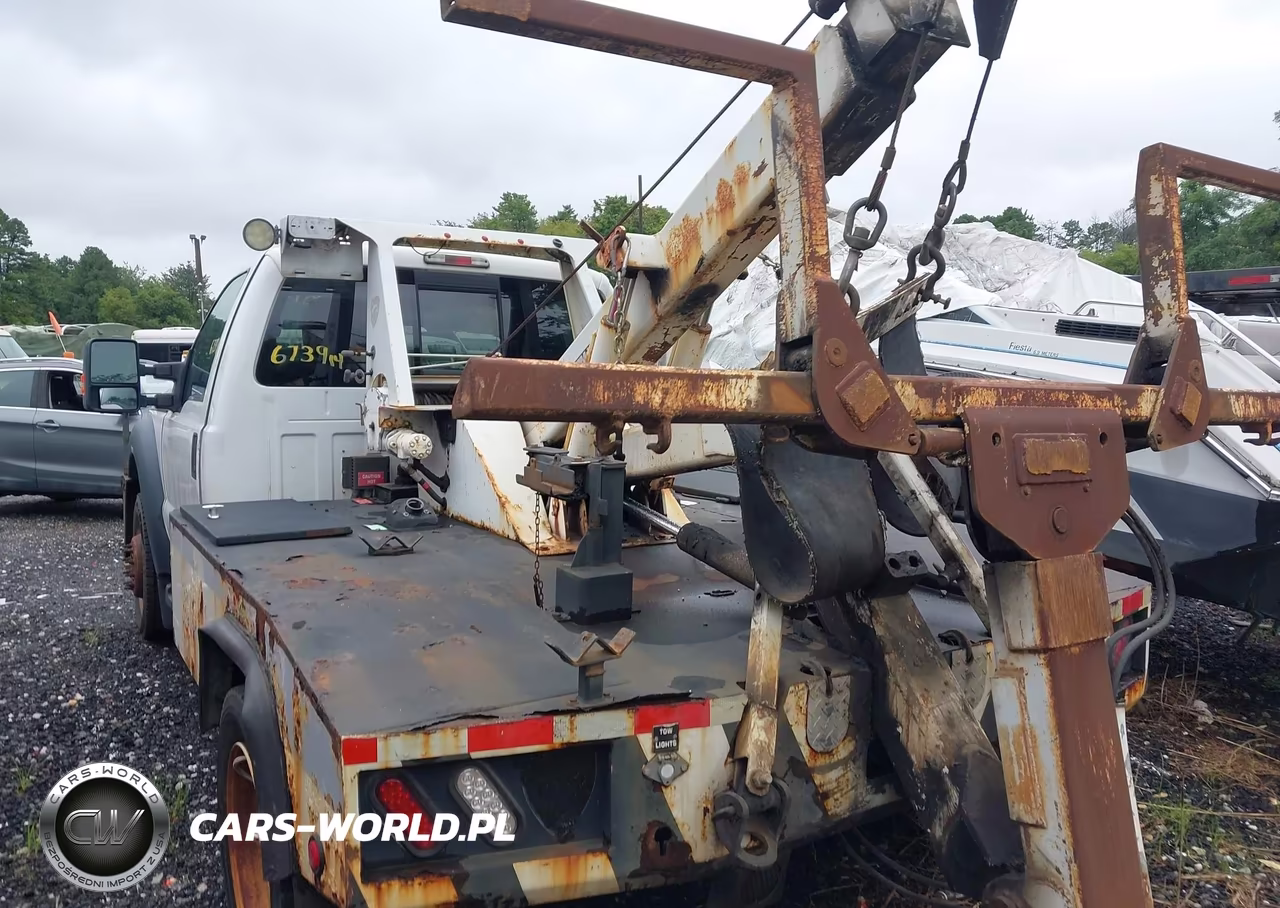 2014 Ford F-550 Chassis Xl VIN:1FDUF5HT8EEB42727 - 3