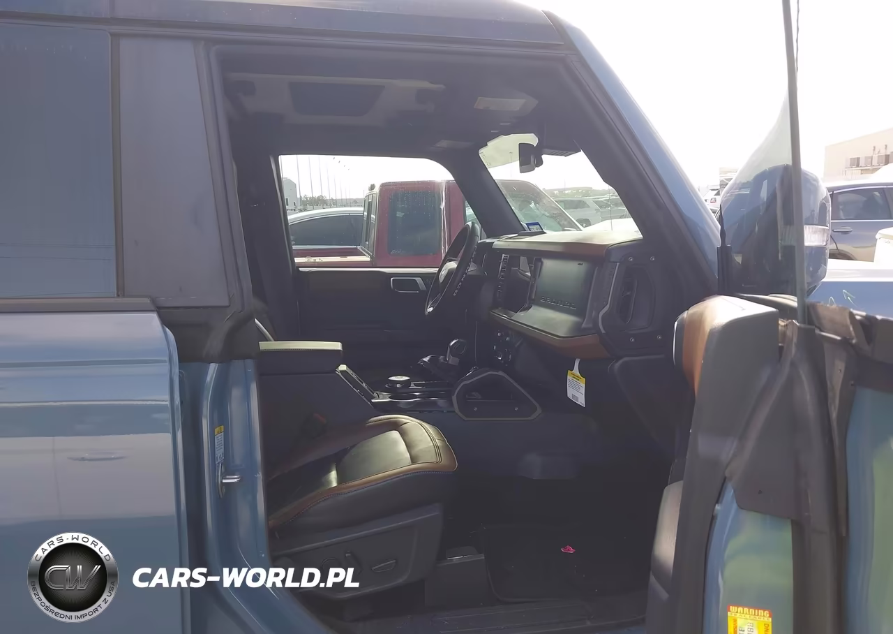 2024 Ford Bronco Outer Banks VIN:1FMDE8BH0RLB50931 - 5