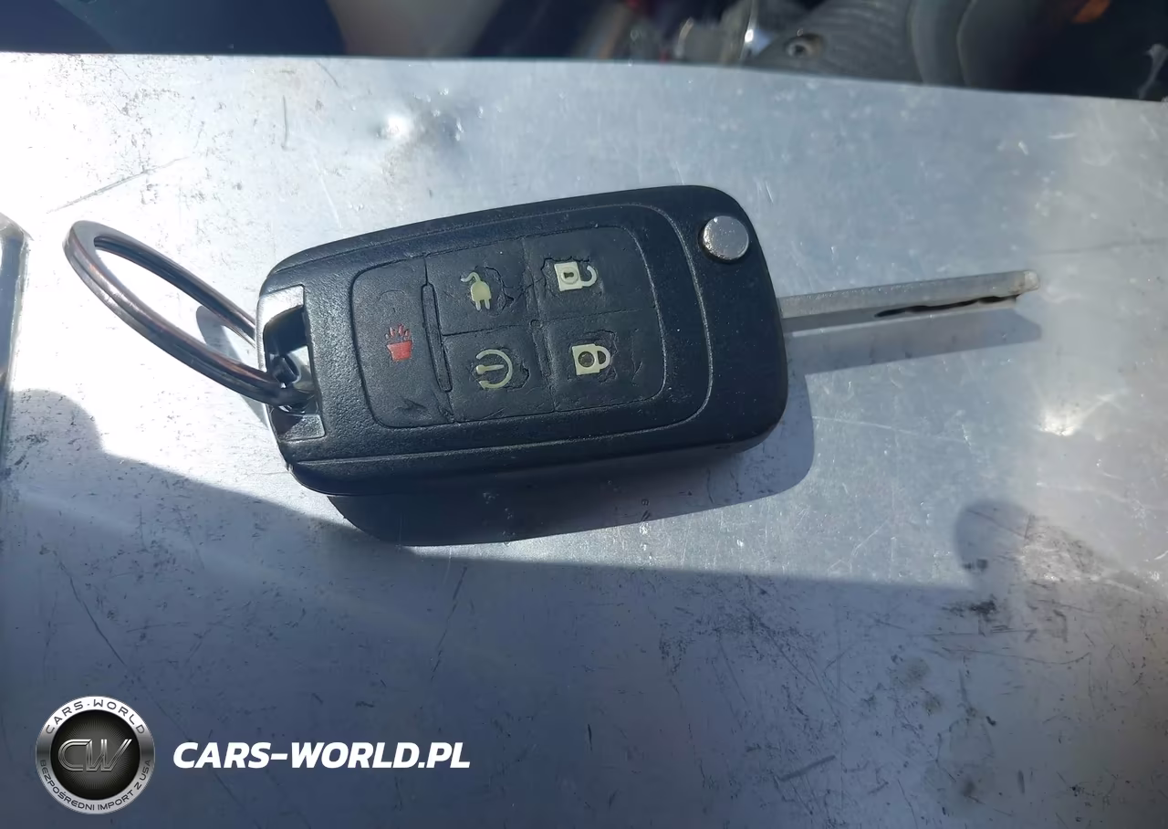2015 Chevrolet Volt VIN:1G1RC6E4XFU140743 - 11