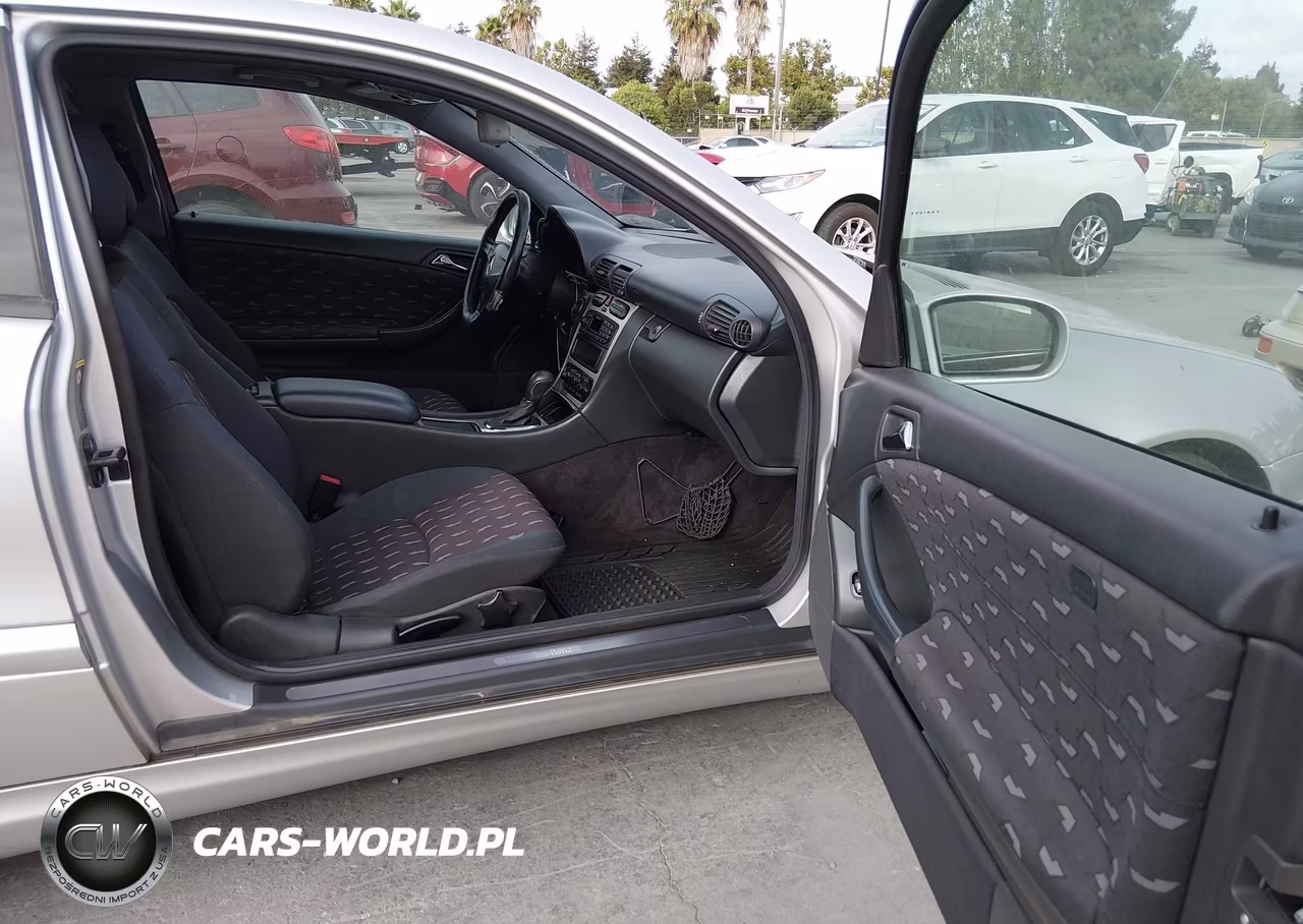 2003 Mercedes-Benz C 230 Kompressor Sport VIN:WDBRN40JX3A446422 - 5