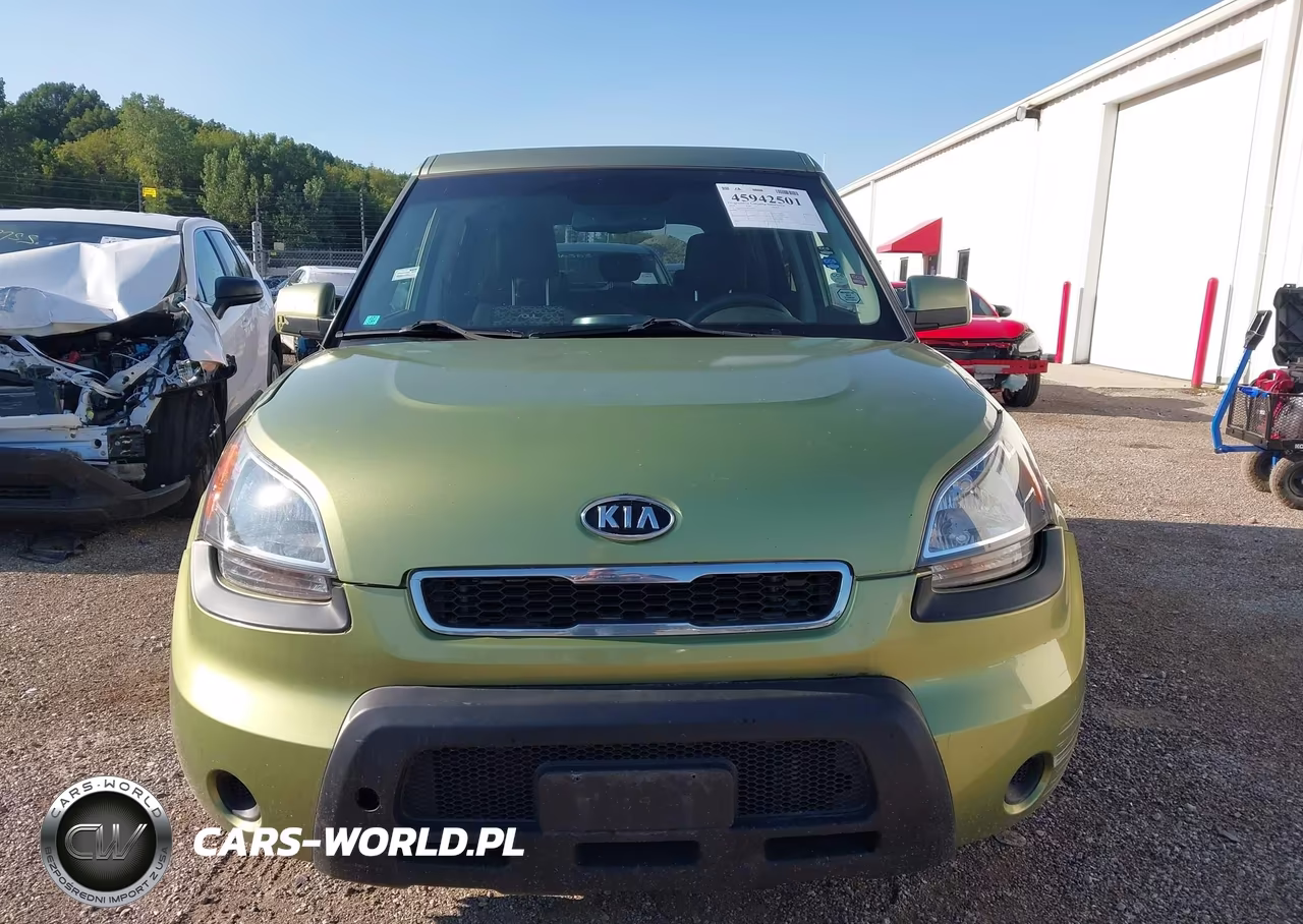 2010 Kia Soul + VIN:KNDJT2A21A7118705 - 12