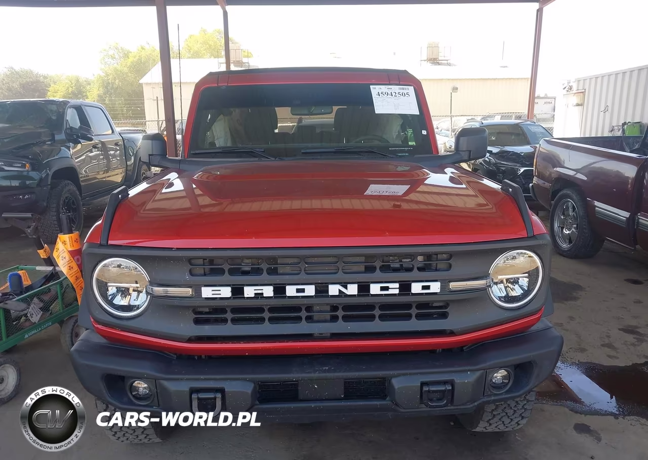 2024 Ford Bronco Black Diamond VIN:1FMDE1BH4RLA51259 - 12