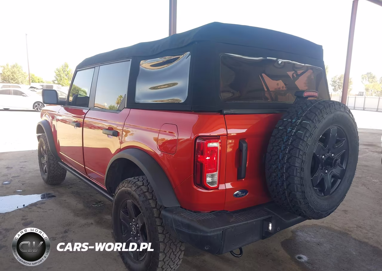 2024 Ford Bronco Black Diamond VIN:1FMDE1BH4RLA51259 - 3