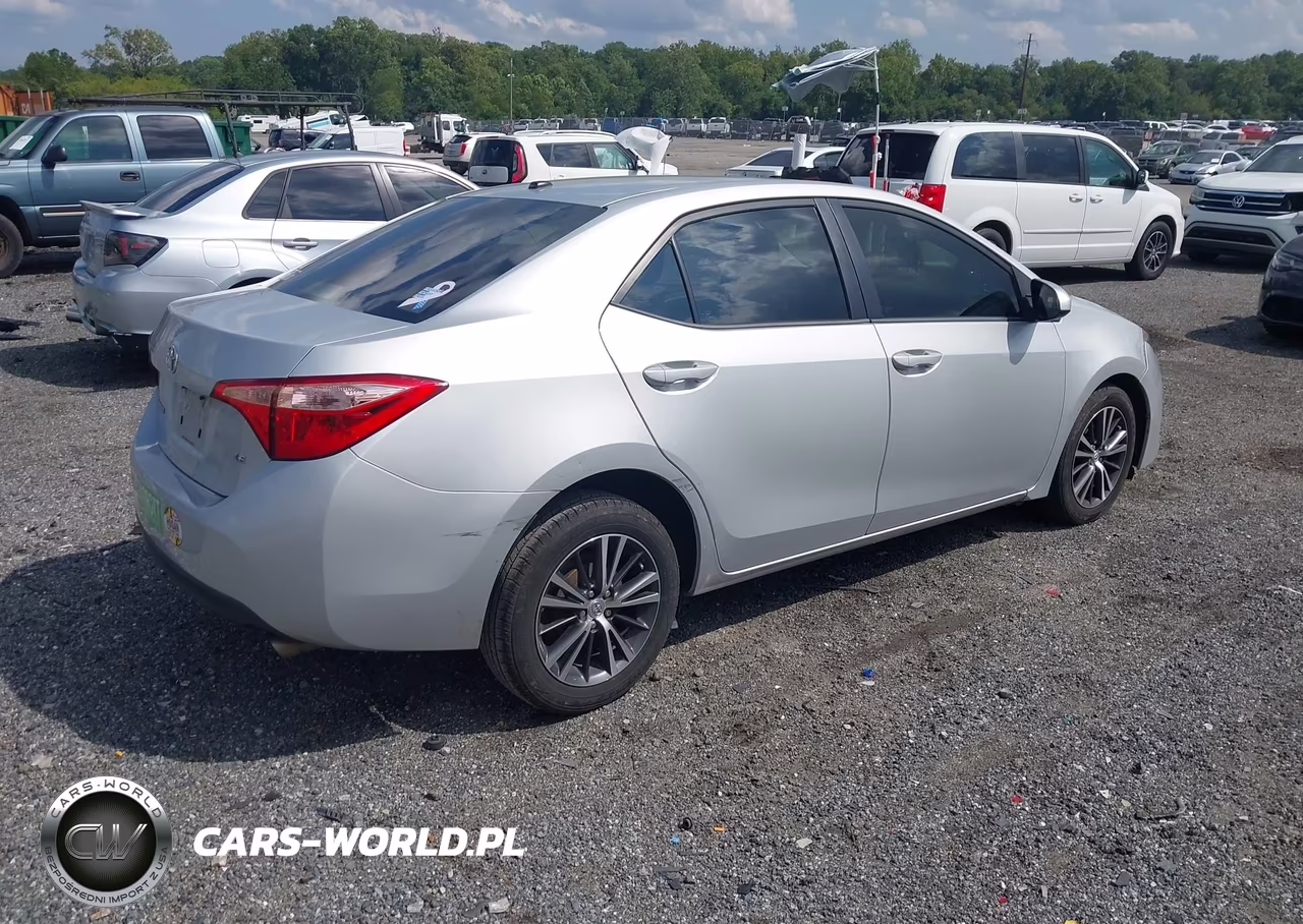 2019 Toyota Corolla Le VIN:2T1BURHE0KC197990 - 4