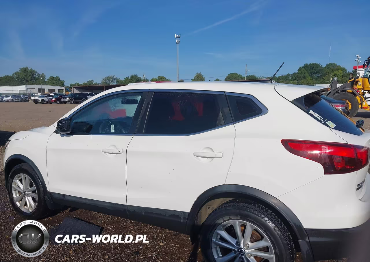 2019 Nissan Rogue Sport S VIN:JN1BJ1CR6KW311389 - 14