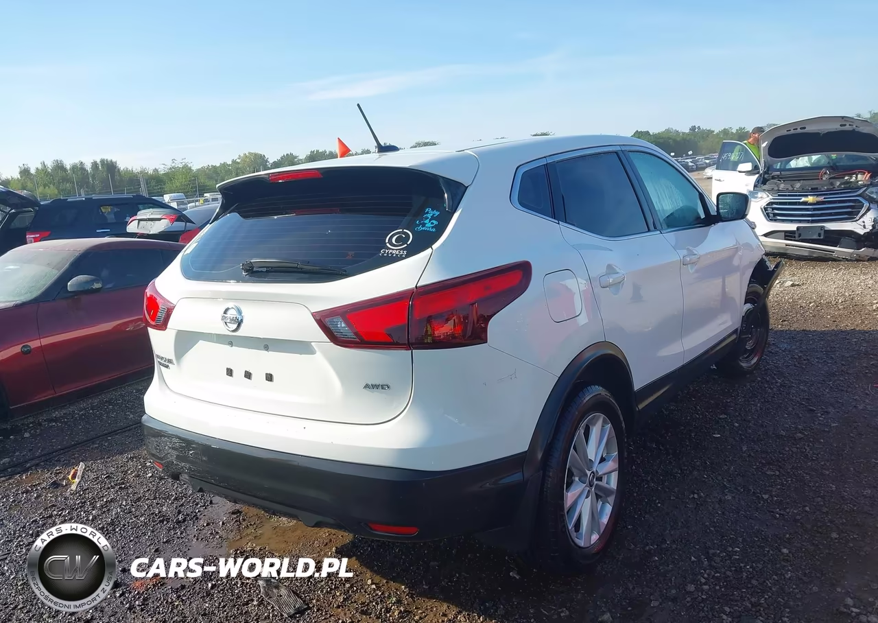 2019 Nissan Rogue Sport S VIN:JN1BJ1CR6KW311389 - 16