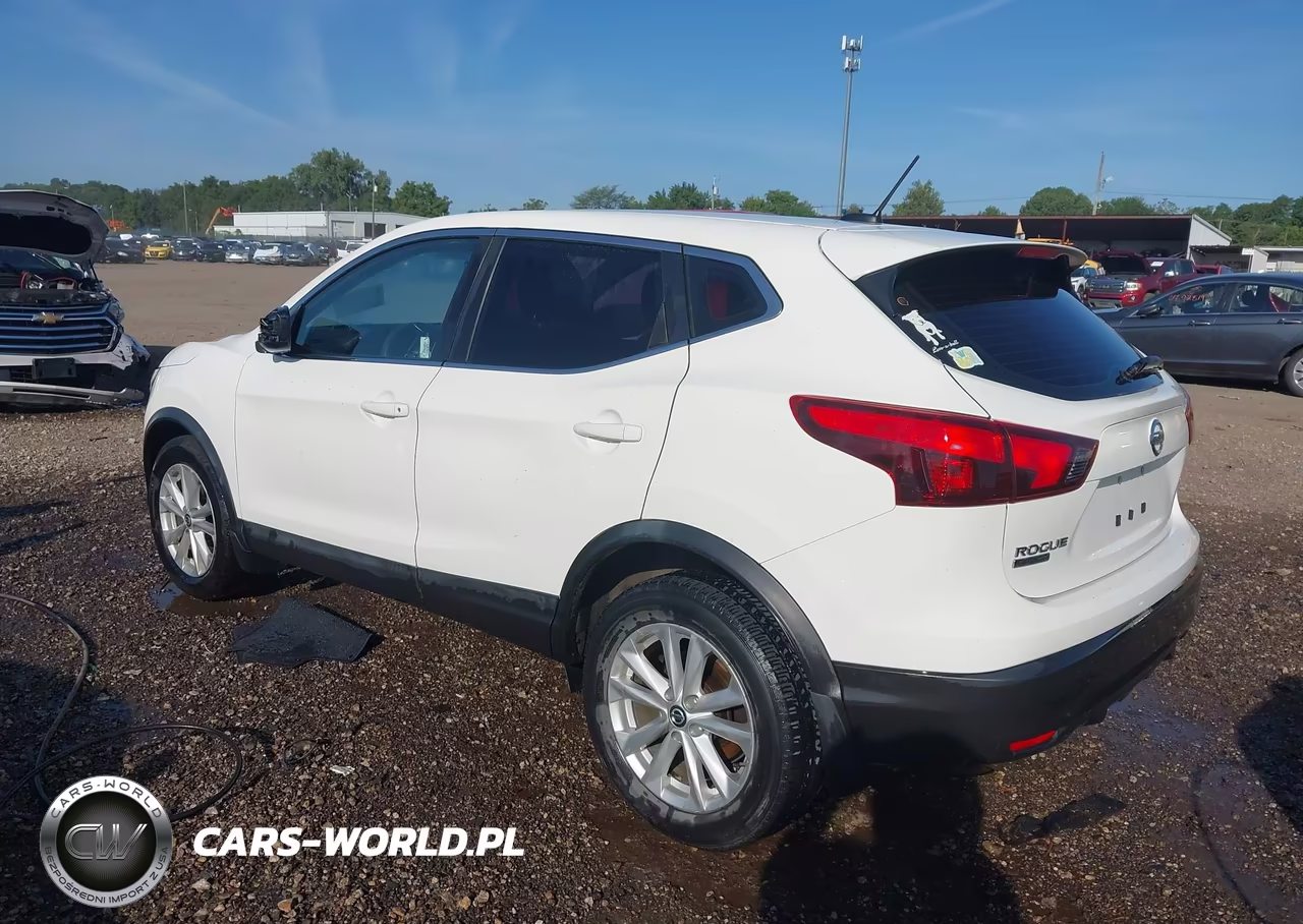 2019 Nissan Rogue Sport S VIN:JN1BJ1CR6KW311389 - 3