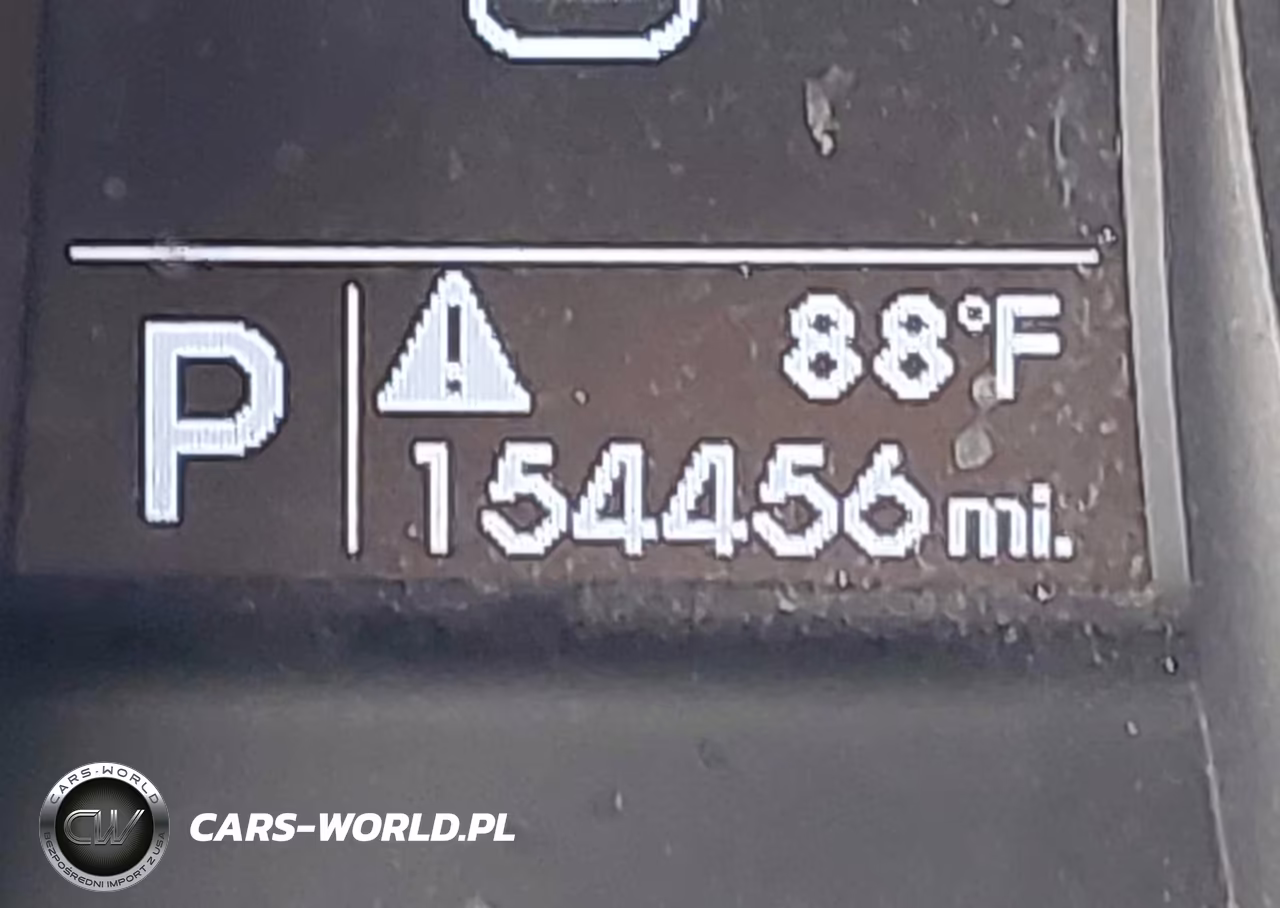 2016 Hyundai Santa Fe Sport 2.4L VIN:5XYZU3LB1GG313265 - 15