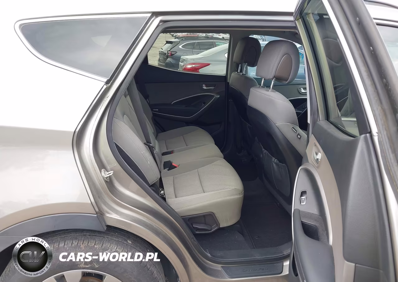 2016 Hyundai Santa Fe Sport 2.4L VIN:5XYZU3LB1GG313265 - 8