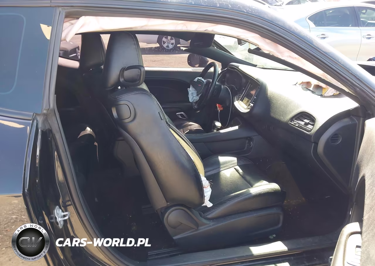 2018 Dodge Challenger Sxt Plus VIN:2C3CDZAG1JH280594 - 5