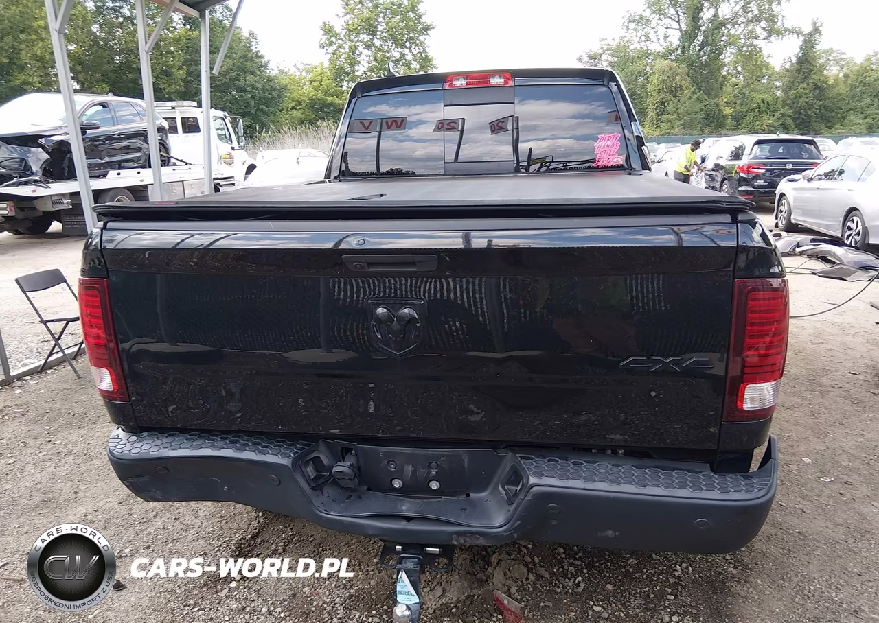 2019 Ram 1500 Classic Warlock 4X4 6'4 Box VIN:1C6RR7GGXKS632365 - 16