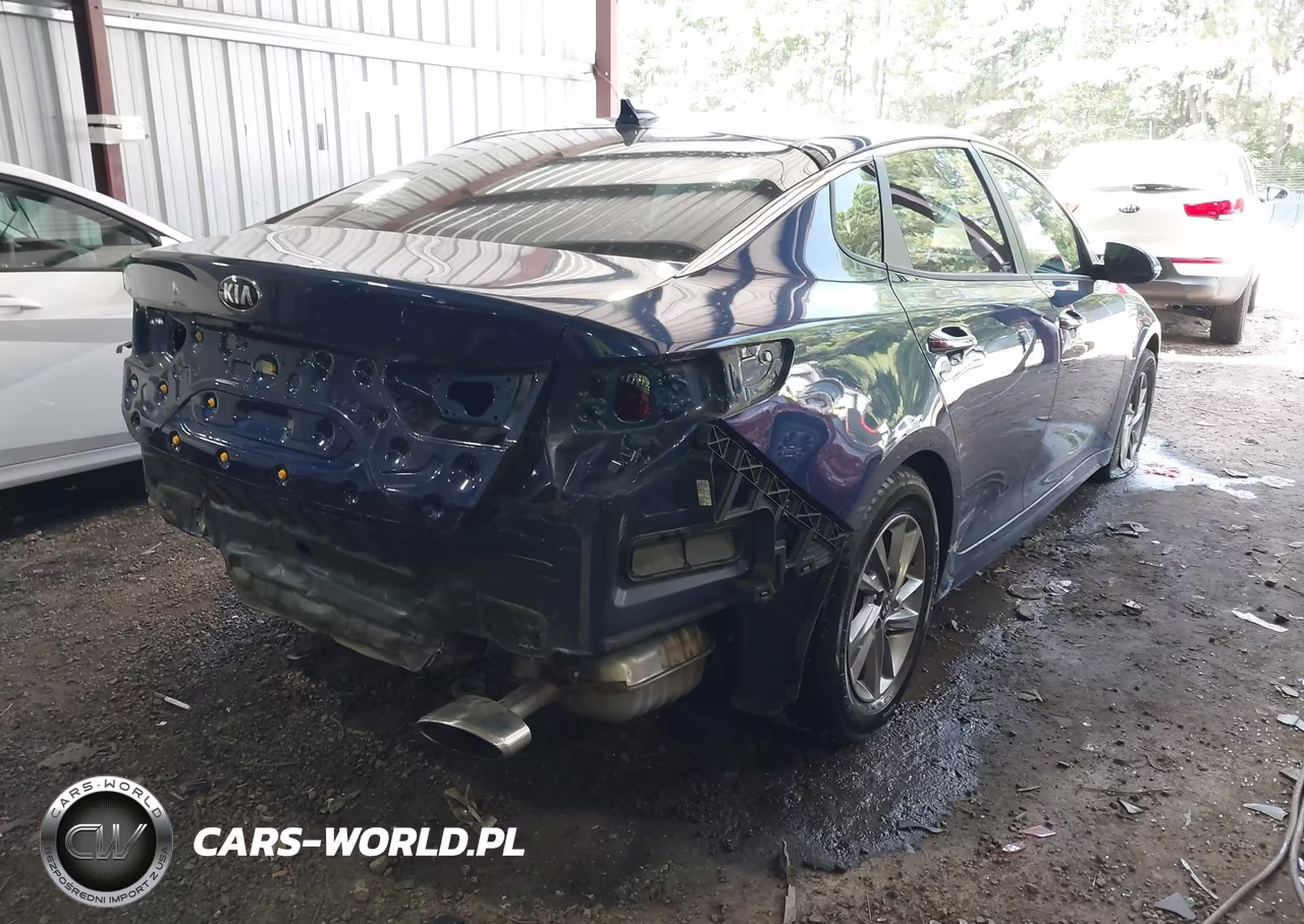 2019 Kia Optima Lx VIN:5XXGT4L31KG375903 - 4