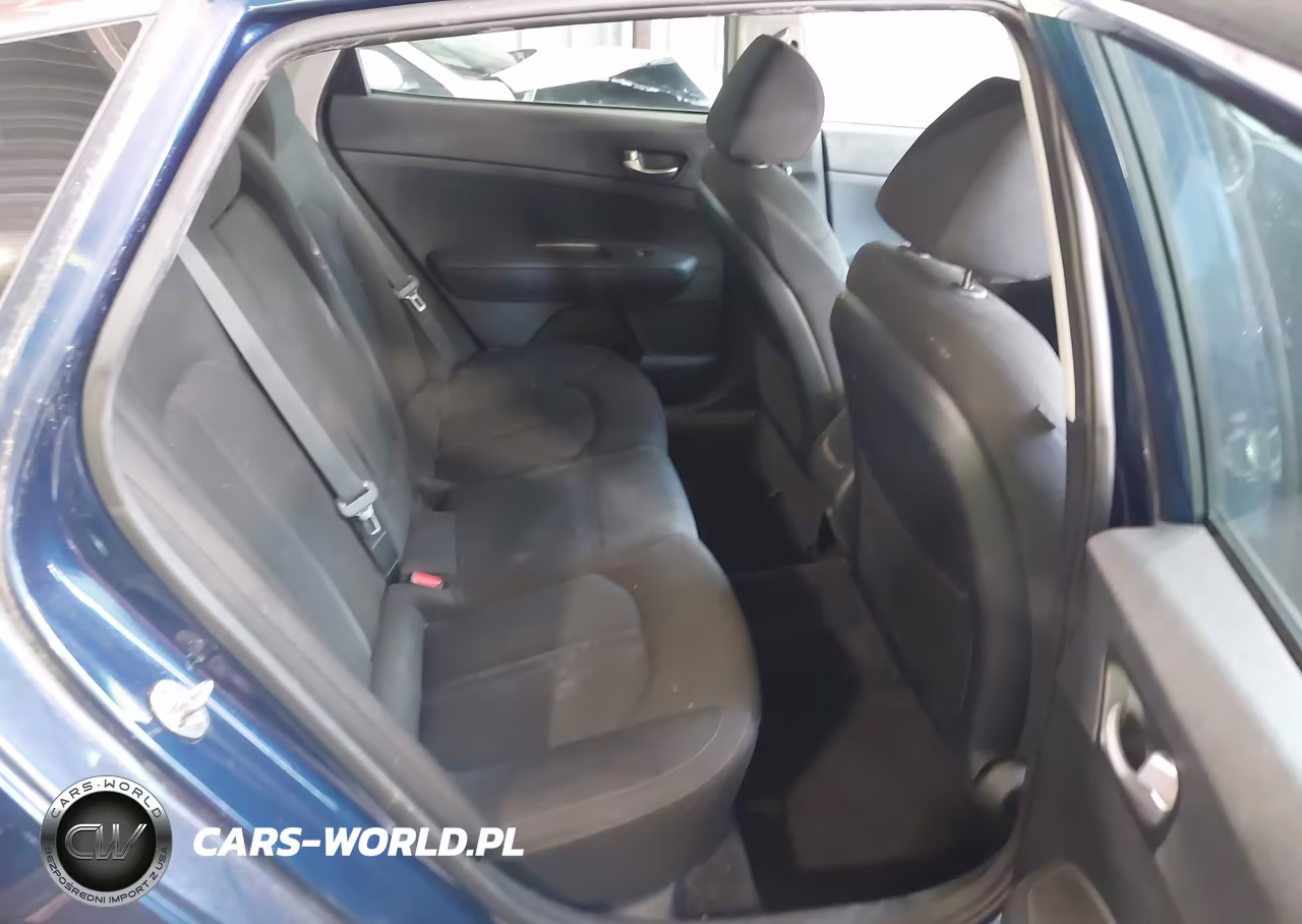 2019 Kia Optima Lx VIN:5XXGT4L31KG375903 - 8