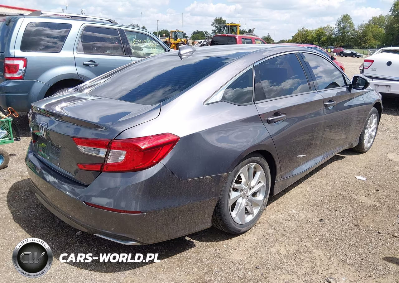 2018 Honda Accord Lx VIN:1HGCV1F15JA268303 - 4