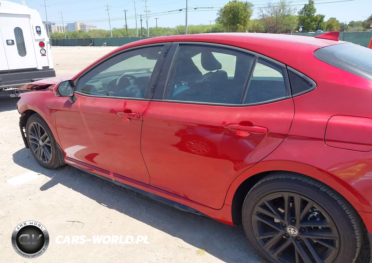 2026 Toyota Camry Se VIN:4T1DAACK8TU322315 - 15