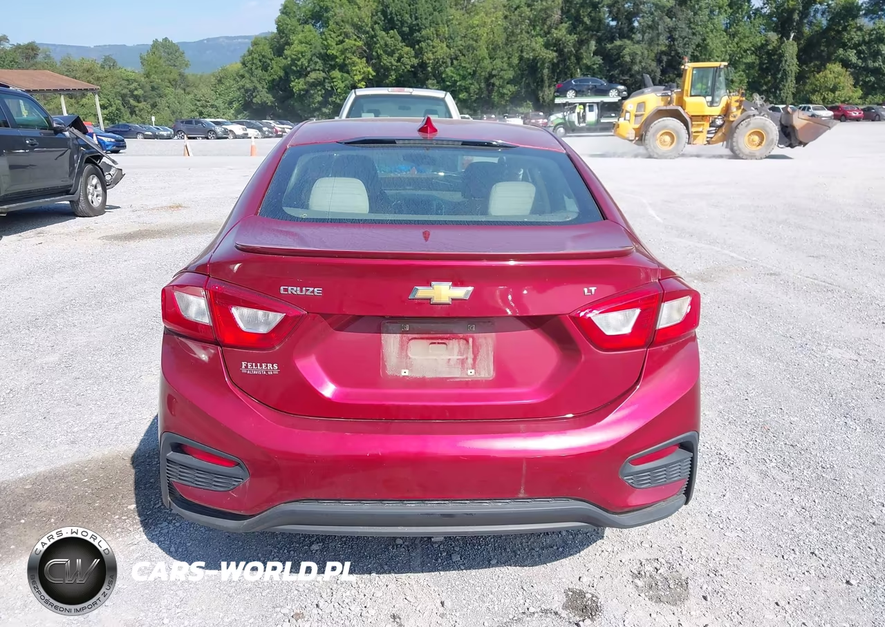 2018 Chevrolet Cruze Lt Auto VIN:1G1BE5SM6J7200633 - 17