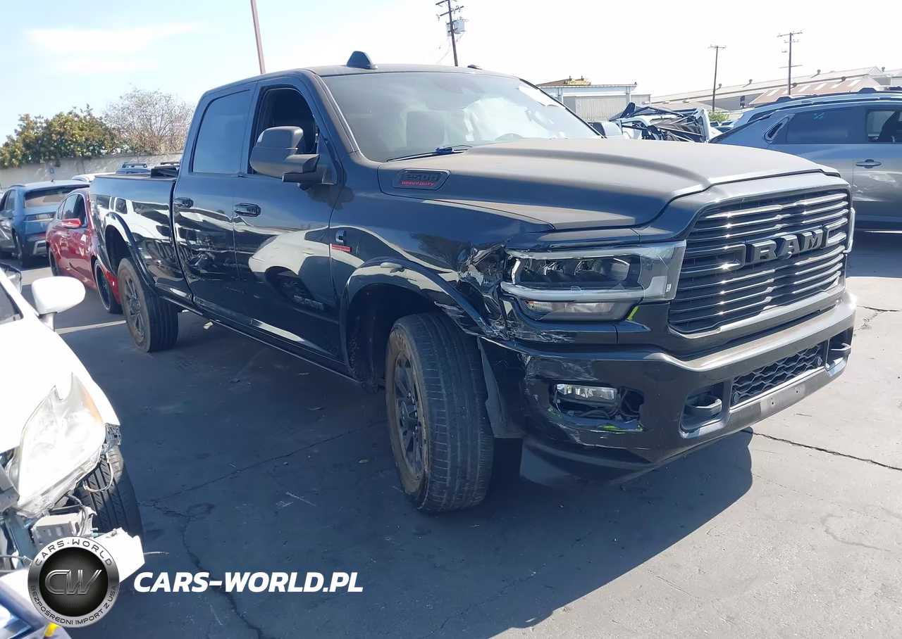2019 Ram 2500 Laramie 4X4 8' Box VIN:3C6UR5KL9KG654089 - 1