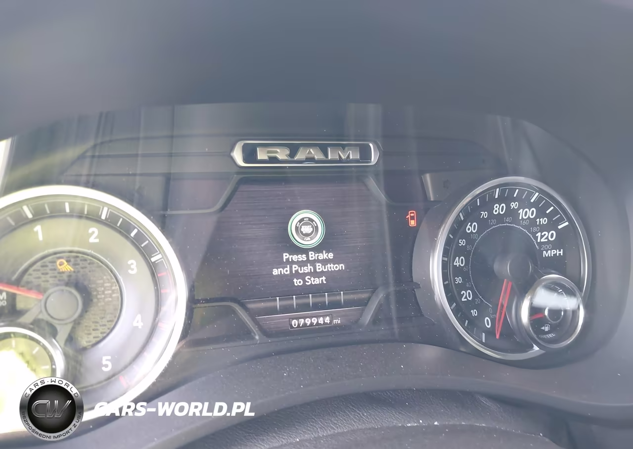2019 Ram 2500 Laramie 4X4 8' Box VIN:3C6UR5KL9KG654089 - 15