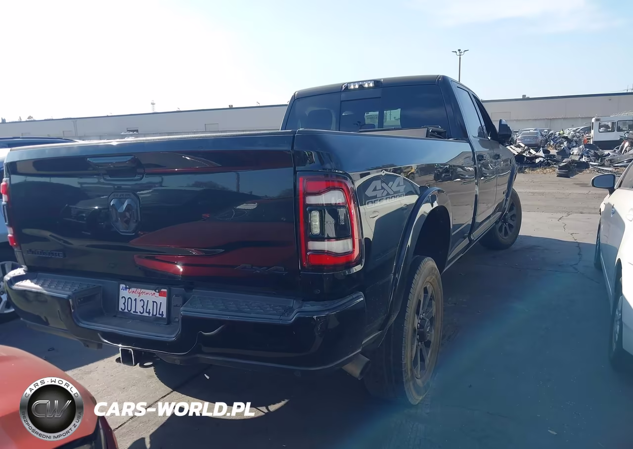 2019 Ram 2500 Laramie 4X4 8' Box VIN:3C6UR5KL9KG654089 - 4