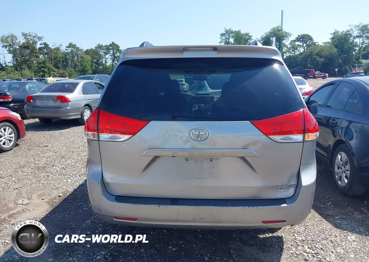 2014 Toyota Sienna Le 7 Passenger VIN:5TDJK3DC4ES081559 - 16